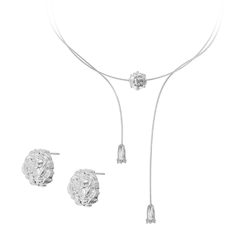 Tweeds tassel necklace