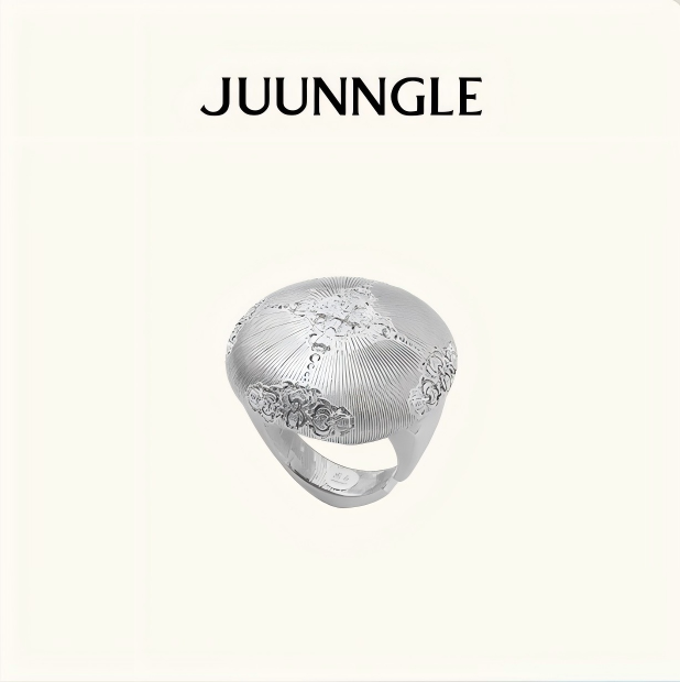 Cross Magnolia chisel open ring